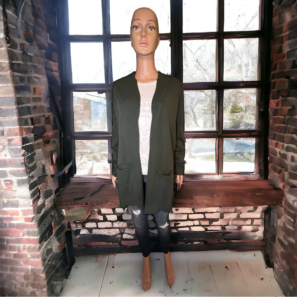 NWT Cyrus open front cardigan, Medium